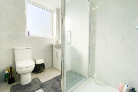 Lrg_another student property from Award winning CP