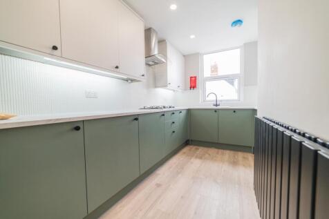 another student property from Award-winning CPS HO