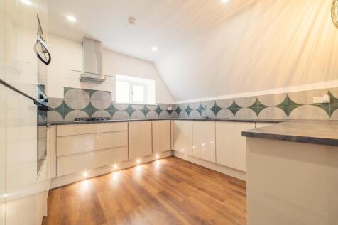 another student property from Award winning CPS HO