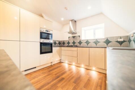 another student property from Award winning CPS HO