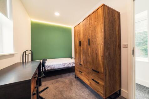 another student property from Award winning CPS HO