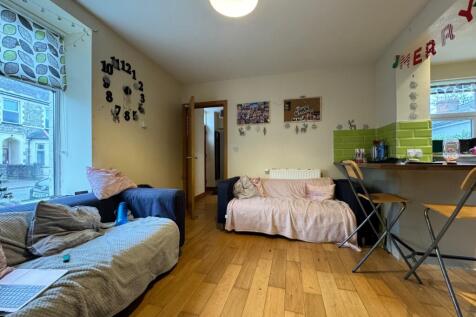 Inspection 28A Llandough Street Cardiff (5)