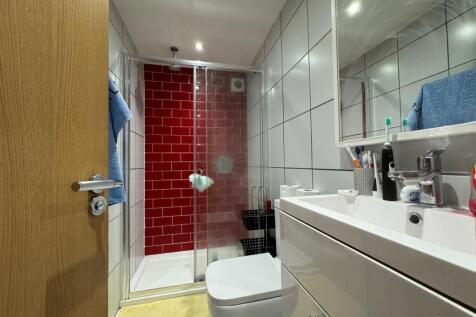 Inspection 28A Llandough Street Cardiff (16)