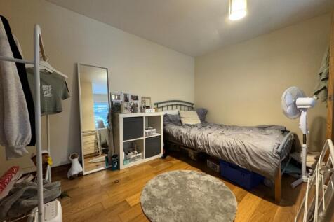Inspection 28A Llandough Street Cardiff (12)