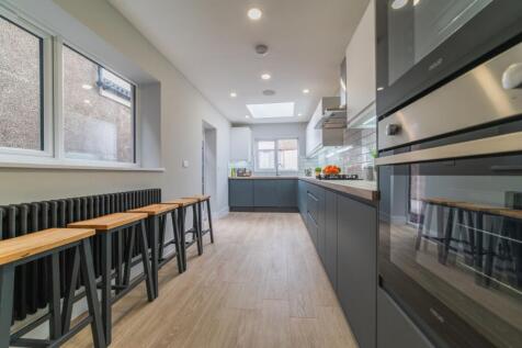 another student property from Award winning CPS HO