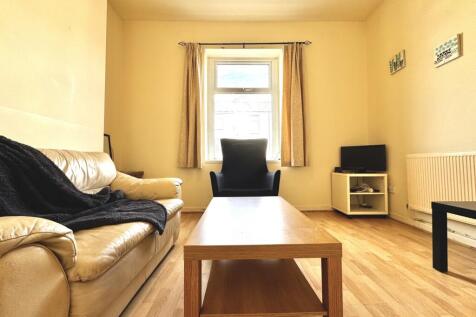 another student property from Award winning CPS HO