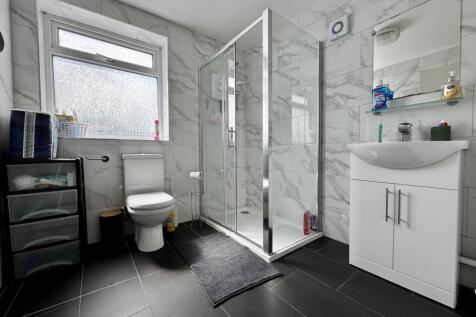 another student property from Award winning CPS HO