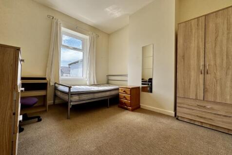 another student property from Award winning CPS HO
