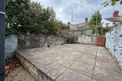 another student property from Award-winning CPS HO
