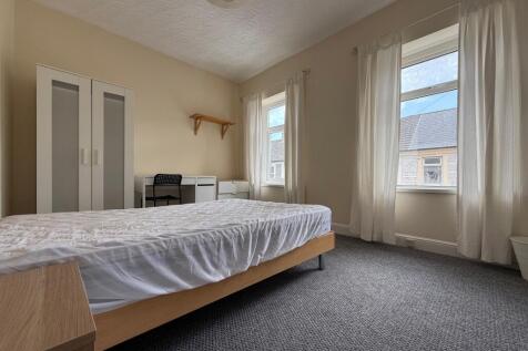 another student property from Award-winning CPS HO