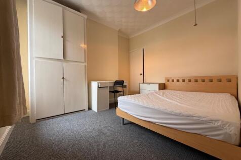 another student property from Award-winning CPS HO