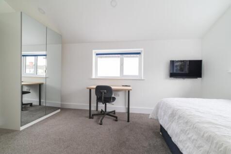another student property from Award winning CPS HO