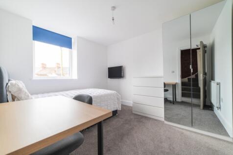 another student property from Award winning CPS HO