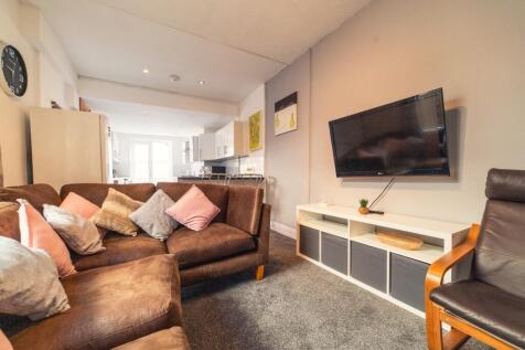 another student property from Award winning CPS HO