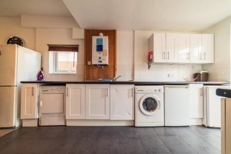 another student property from Award winning CPS HO