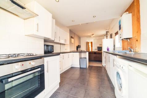 another student property from Award winning CPS HO