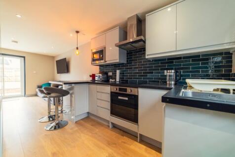 another student property from Award winning CPS HO