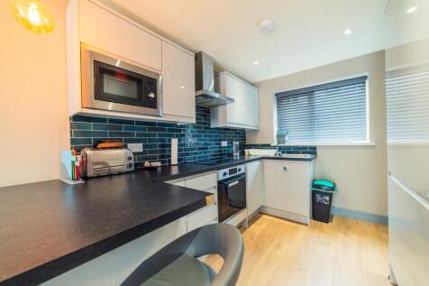 another student property from Award winning CPS HO