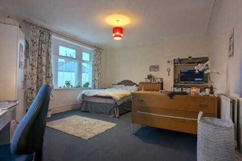 e2251a2a-9e23-40a2-a11c-7db88bb7feed-copied-media2