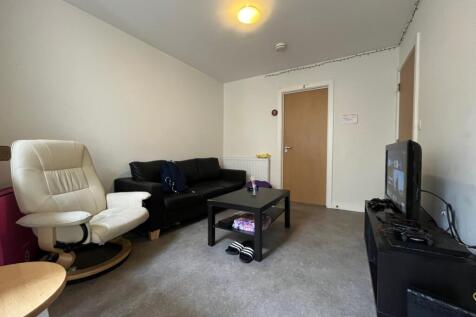 Lrg_f14c85f7-0b49-427f-83e3-cc9e06e7770d