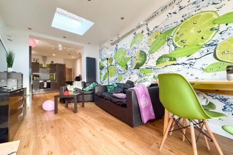 another student property from Award winning CPS HO