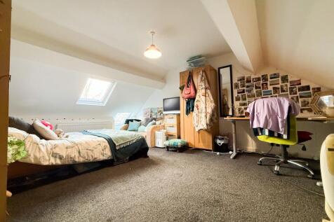 another student property from Award winning CPS HO