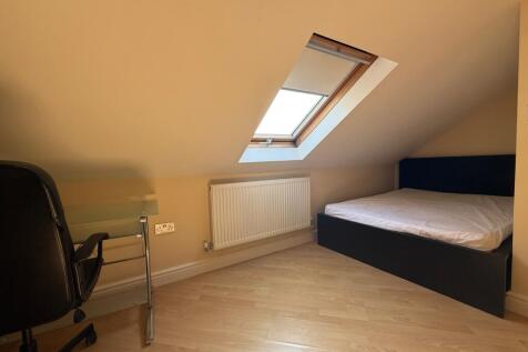 Call 02920 668585 to secure your viewing _7