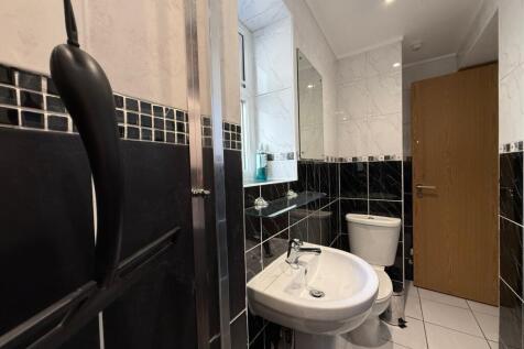 Call 02920 668585 to secure your viewing _14