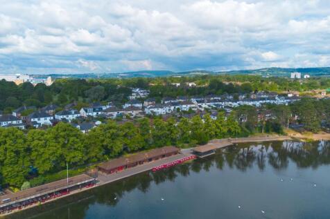 sky view of the east side of roath park
