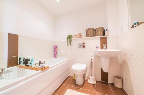 Call 02920 668585 to secure your viewing _12