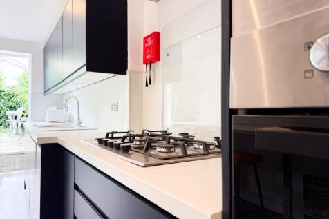 Call 02920 668585 to secure your viewing _8