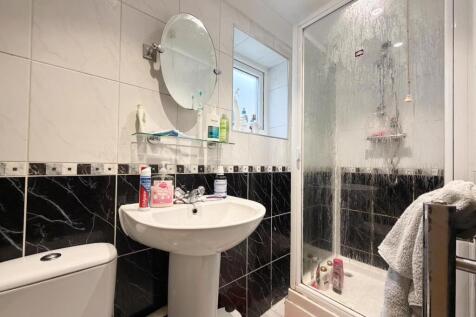 Call 02920 668585 to secure your viewing _8