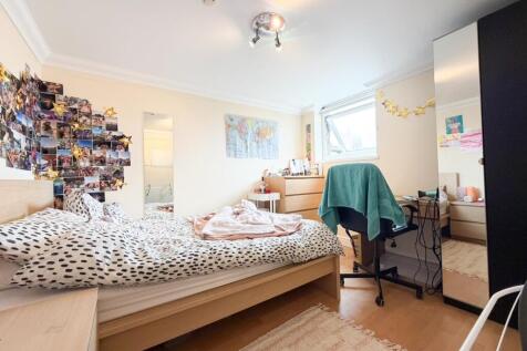 Call 02920 668585 to secure your viewing _10