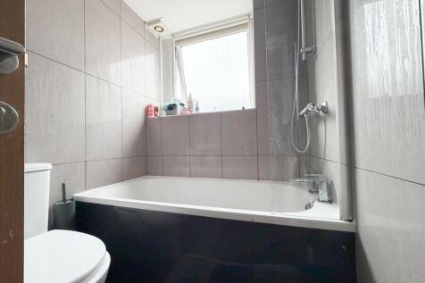 Call 02920 668585 to secure your viewing _11