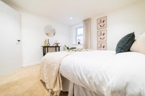 Lrg_Award-winning Media team on EVERY Listing_9