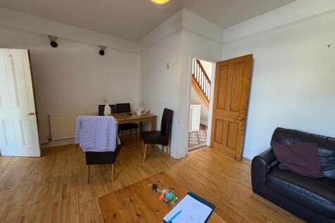 cfd72a79-0d81-47c5-8648-a2451ae07a07