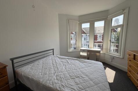 66685cb4-f178-43b8-b7b8-c317ea49d69a