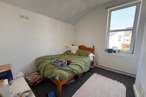 288085b6-5bb8-4b6d-a551-3ad8fa15ebad