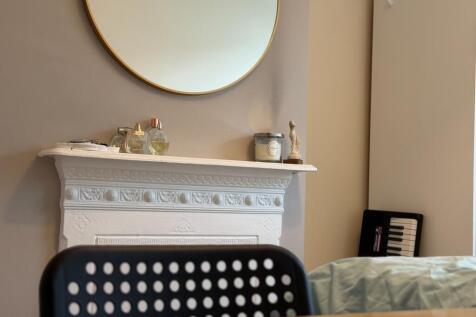 Call 02920 668585 to secure your viewing _14