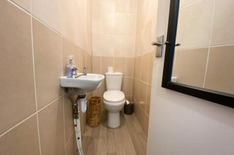 Lrg_11 llanbleddian gardens_oct22_8