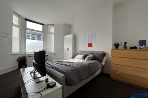 Lrg_thumbnail_IMG_3381 (1)