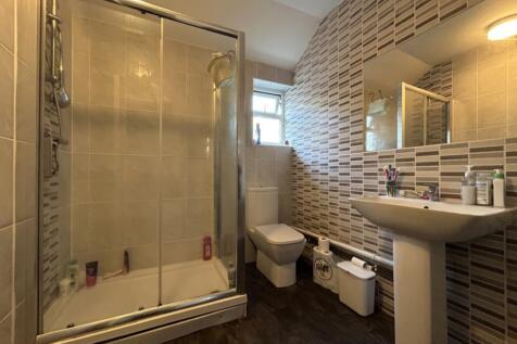 Lrg_thumbnail_IMG_3385 (1)