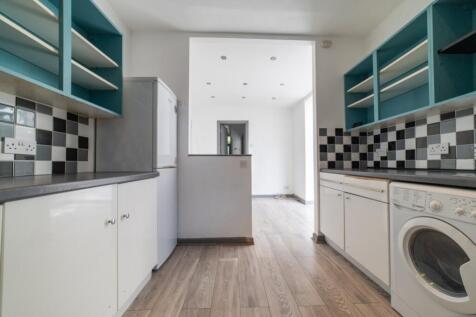 Lrg_Lrg_Call 02920 454555 to secure your viewing_8