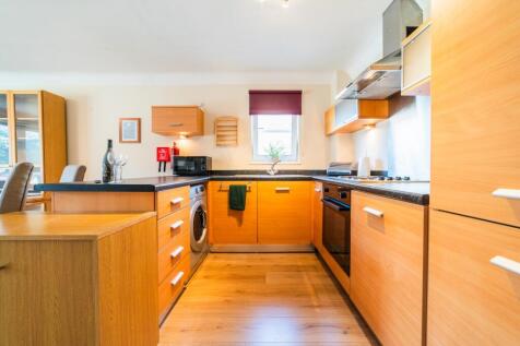 Call 02920 688585 to secure your viewing_11