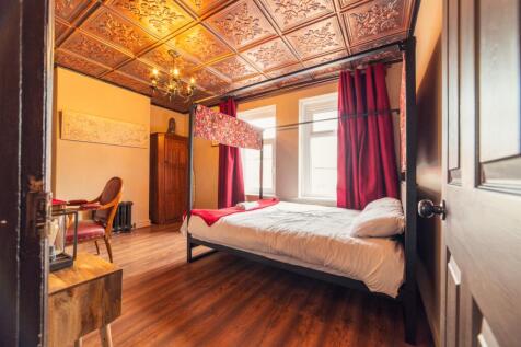 Call 02920 668585 to secure your viewing_16