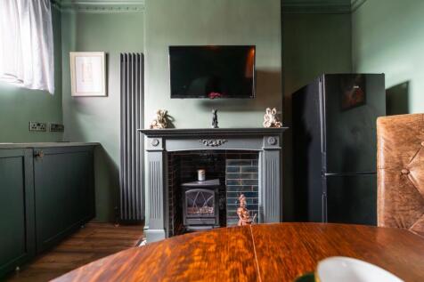 Call 02920 668585 to secure your viewing_10