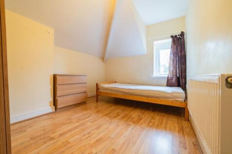 Call 02920 668585 to secure your viewing _5