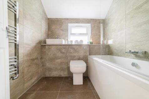 Lrg_Call 02920 454555 to secure your viewing_15