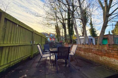 another student property from Award winning CPS HO