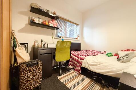 another student property from Award winning CPS HO